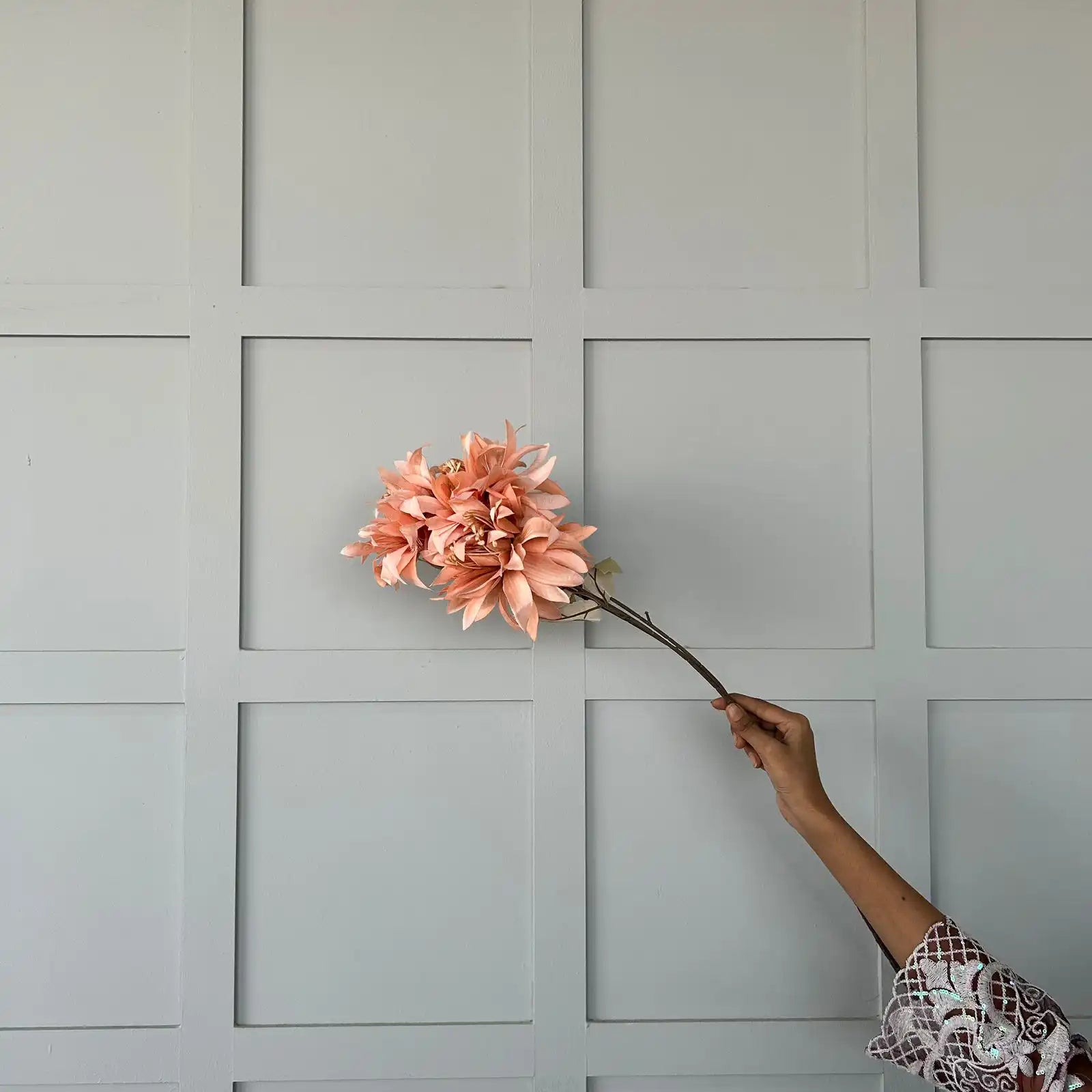 Artificial Flowers & Plants