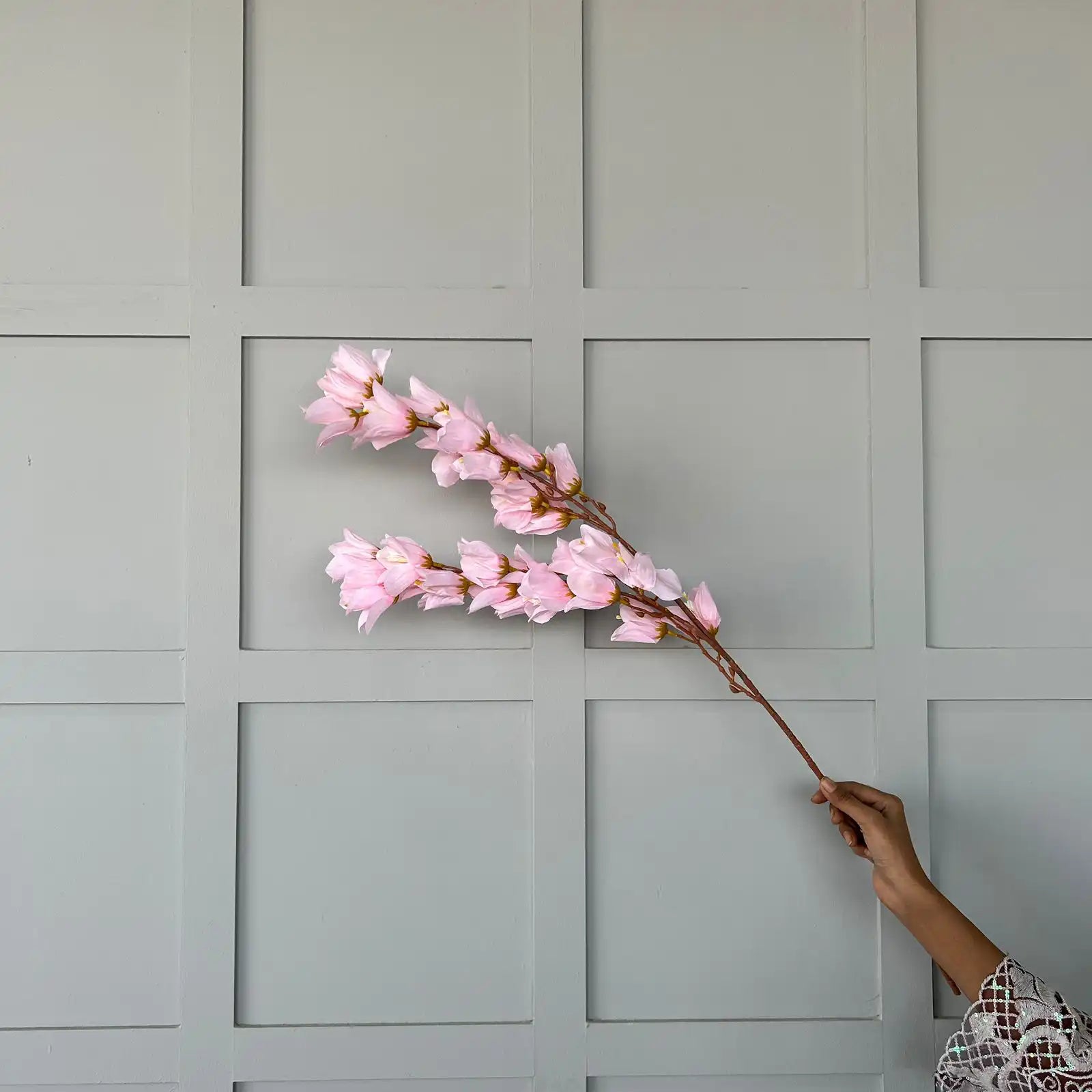 Artificial Flowers & Plants