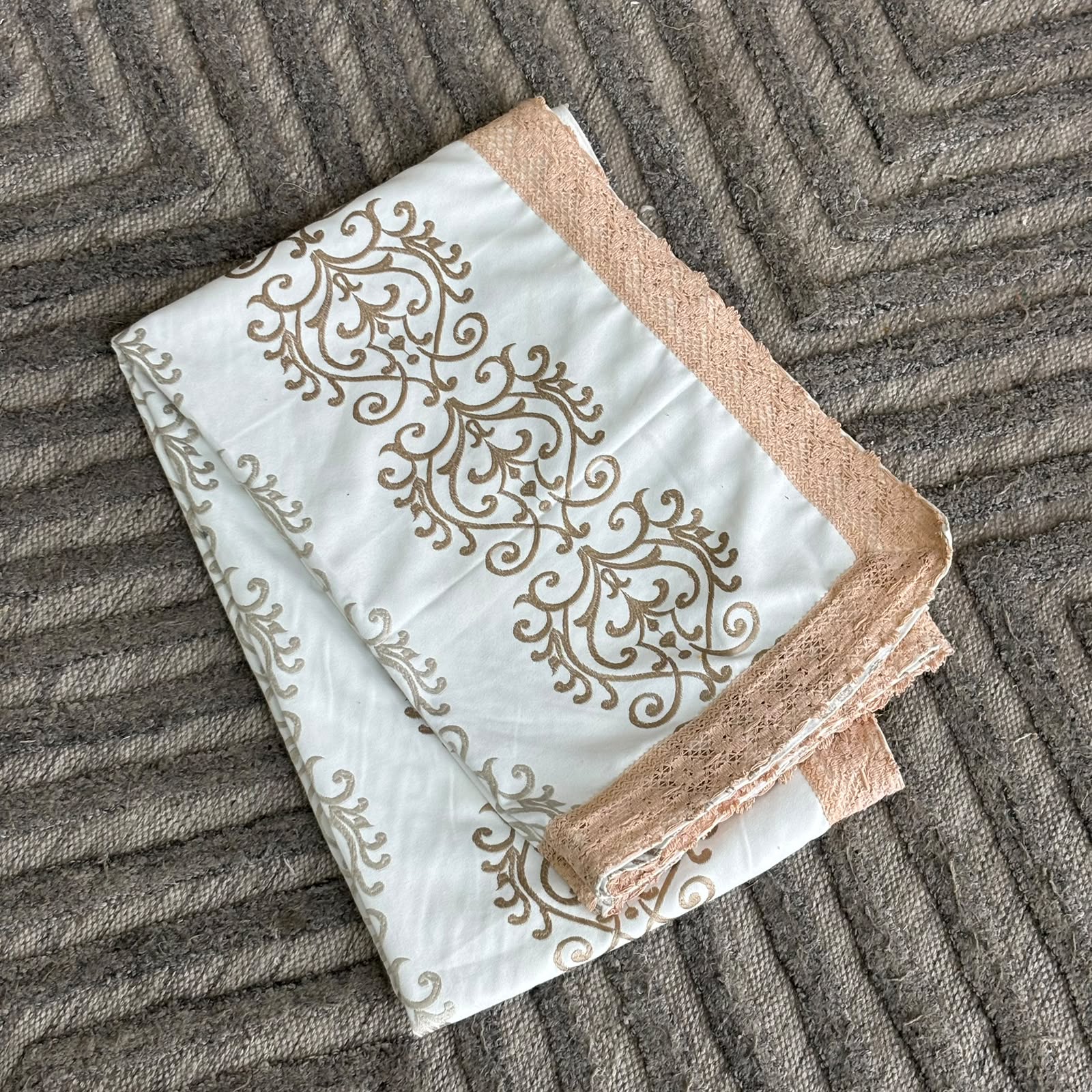 Embroidered Dining Sheet