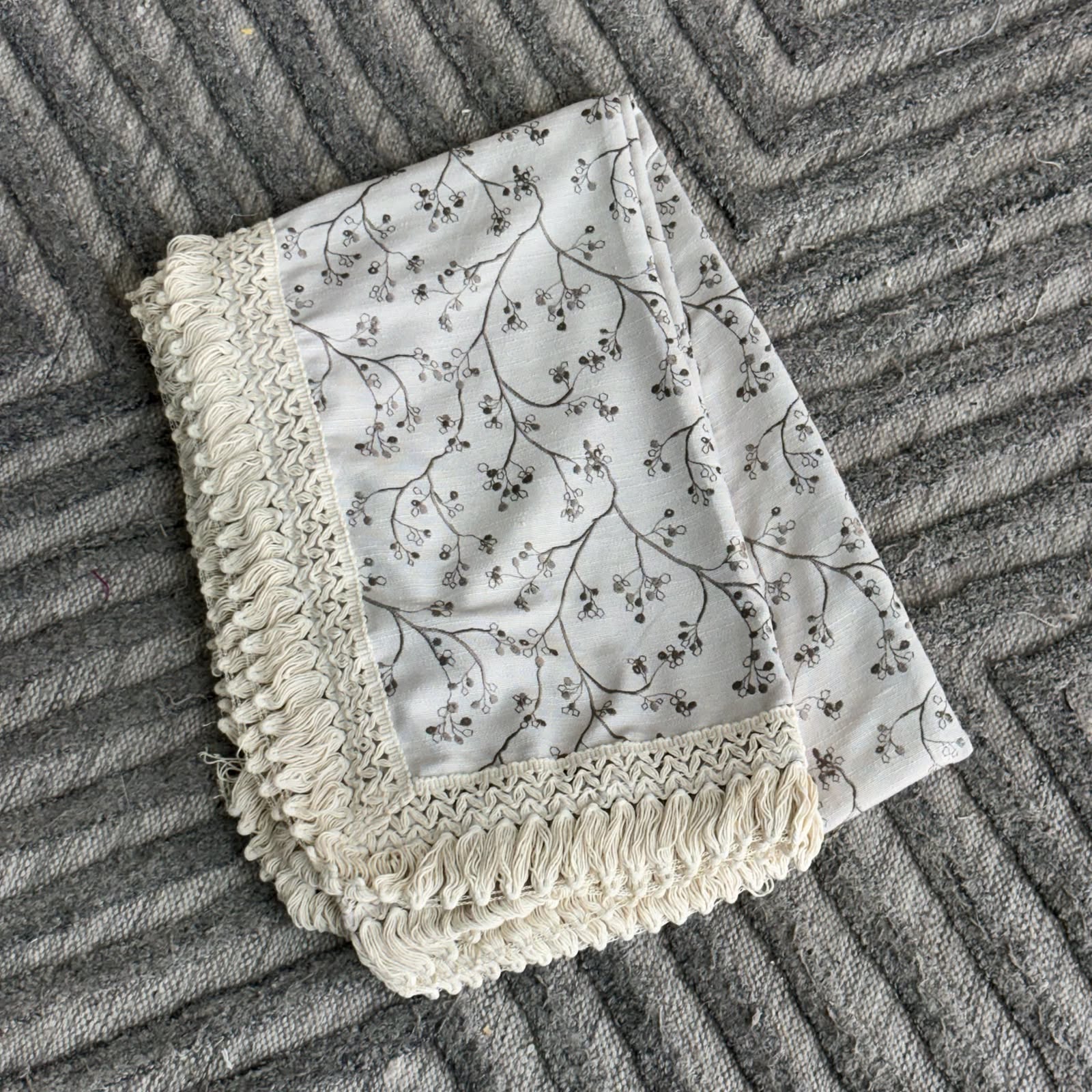 Embroidered Dining Sheet