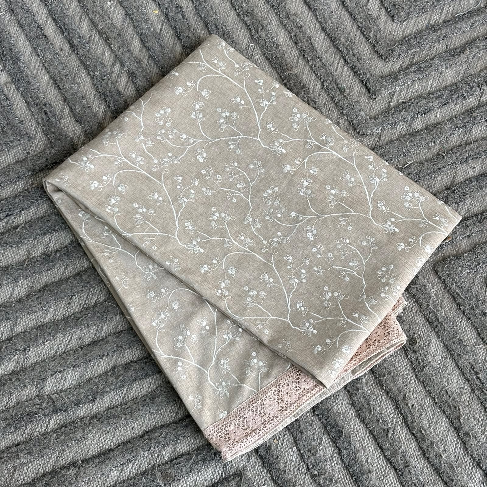 Embroidered Dining Sheet