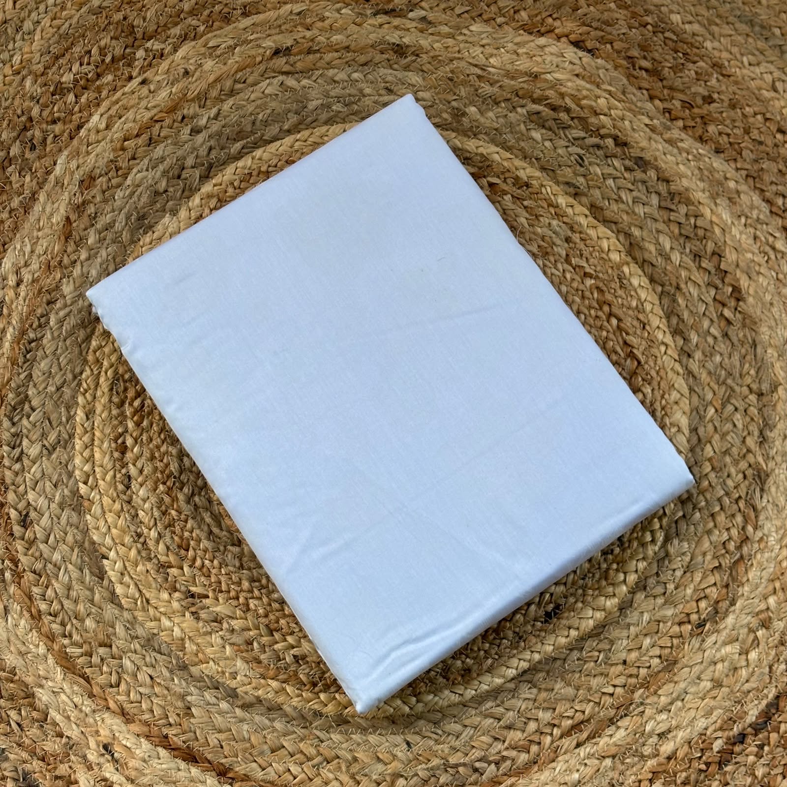 Plain Bedsheet