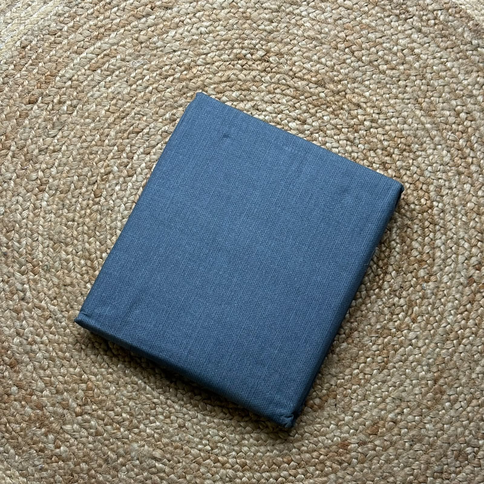 Plain Bedsheet