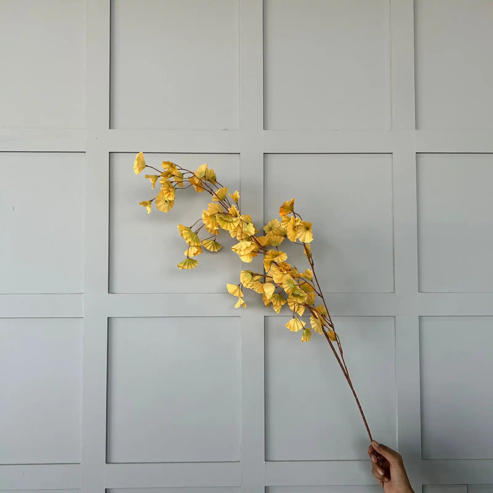 Artificial Flowers & Plants