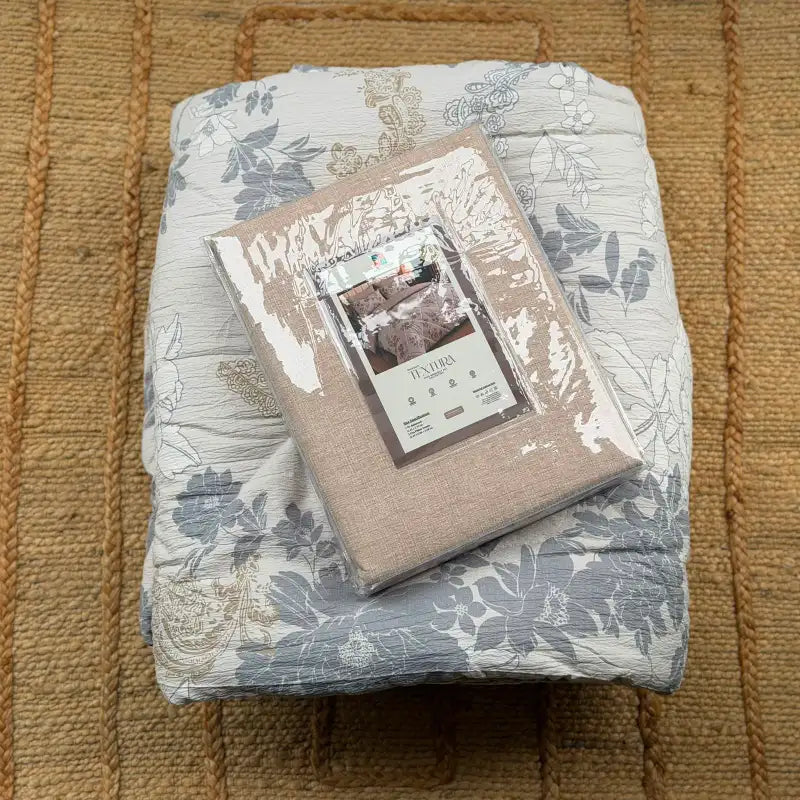Textura Comforter Set