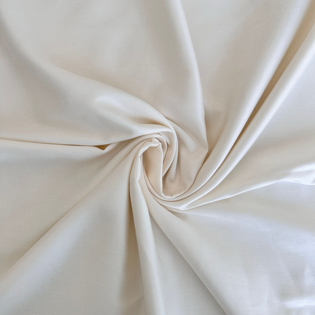 Cotton Plain Plain Bedsheet, Size:274cm x 274cm (108" x 108")