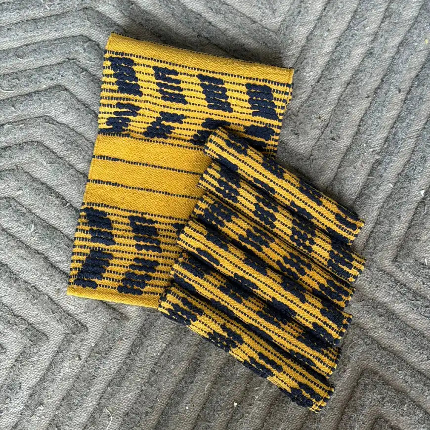 Table Runners with Mats